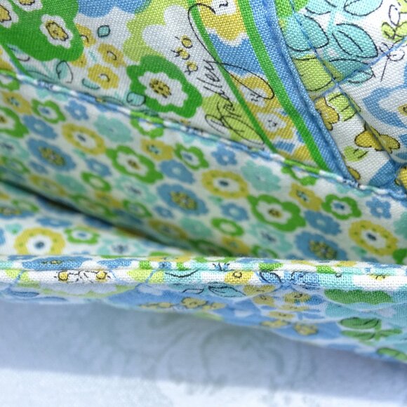 Vera Bradley English Meadow Travel Wallet New - Picture 8 of 8